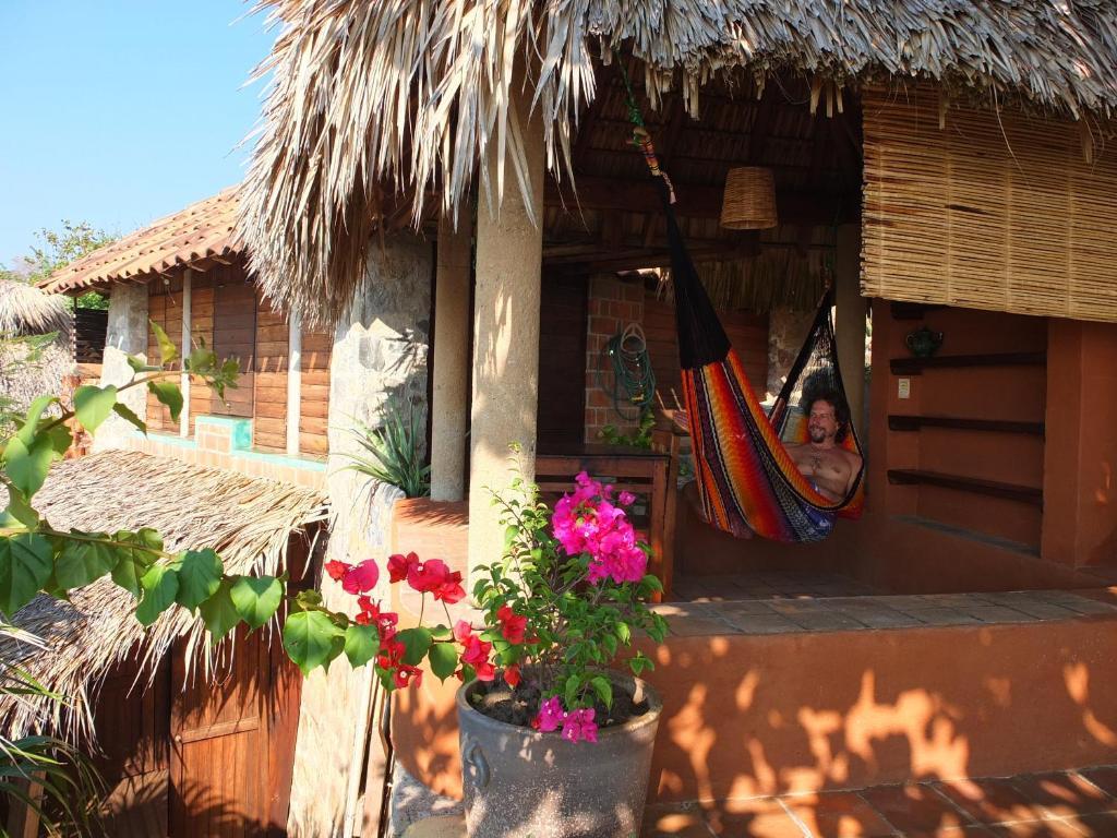 La Loma Linda, Bungalows, Yoga And Feldenkrais, Starlink Internet Zipolite Room photo